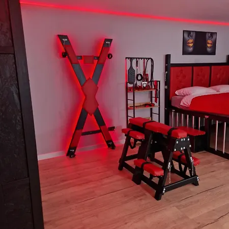 Red X Loft Private Adults Only Bdsm * Вроцлав