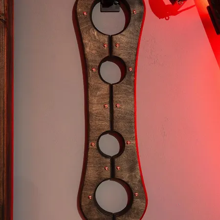 Red X Loft Private Adults Only Bdsm * ヴロツワフ