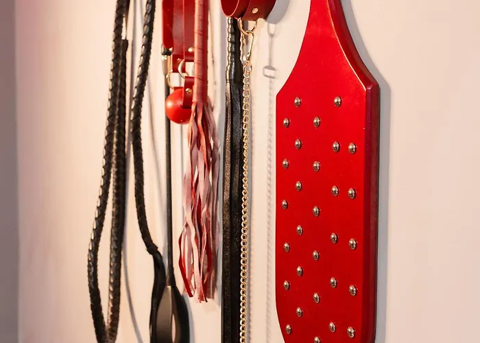 Red X Loft Private Adults Only Bdsm Lägenhet