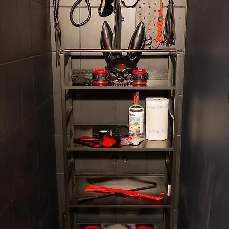 Апартаменты Red X Loft Private Adults Only Bdsm Вроцлав