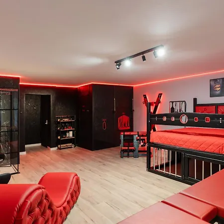 Апартаменты Red X Loft Private Adults Only Bdsm *