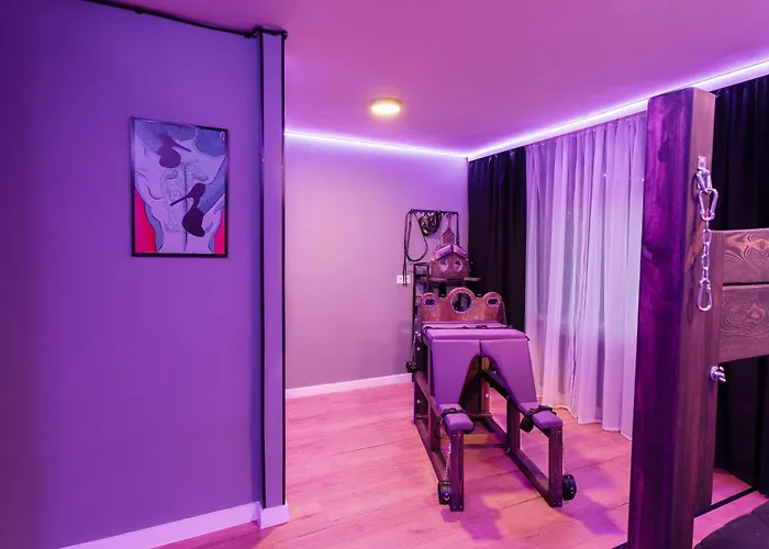 Apartment Red X Loft Private Adults Only Bdsm